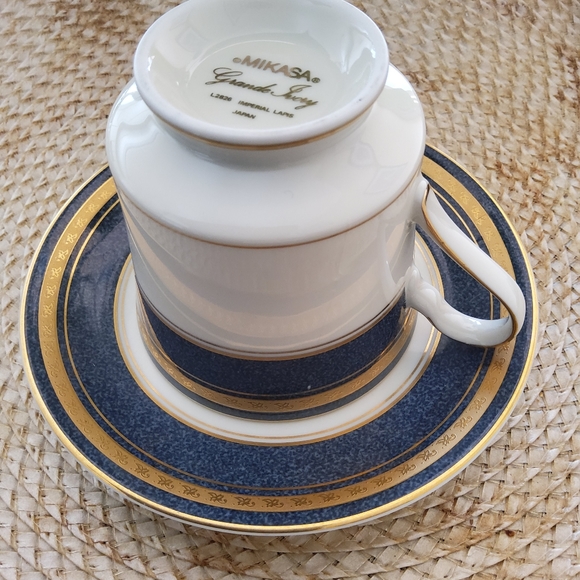 Mikasa Grande Ivory Imperal Lapis China Tea Coffee Cup and Saucer Set - Picture 2 of 6